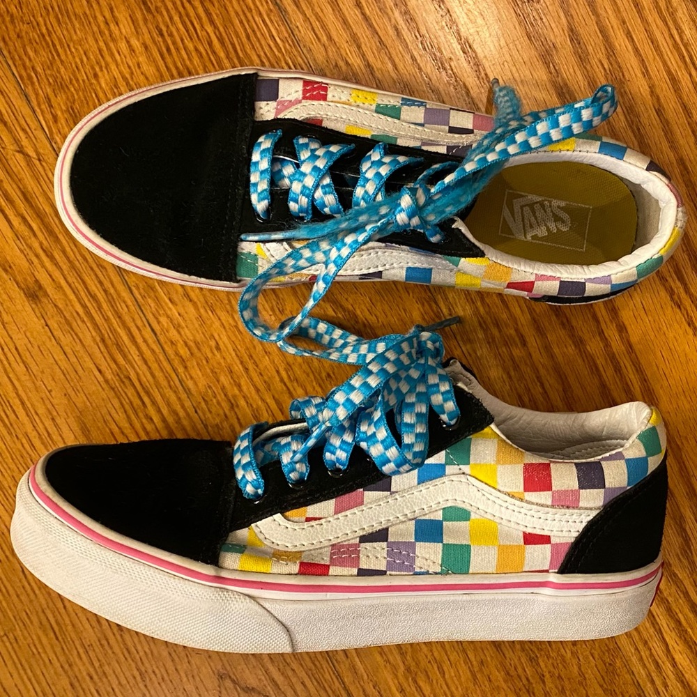 🎉HP🎉 Vans Kid’s Sneaker, Multi